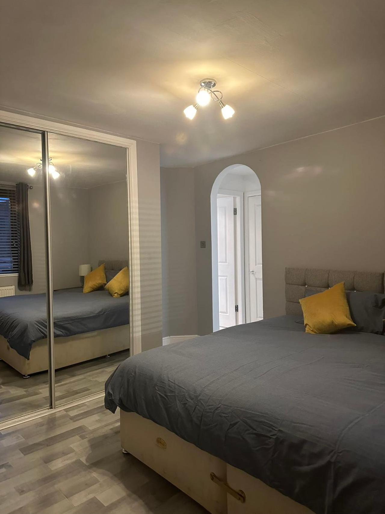 Edinburgh Lauriston 4 Bedroom 7 Beds Duplex ภายนอก รูปภาพ